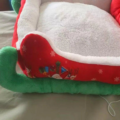 Christmas Sleigh Dog Bed Festive Plush Cozy Nest Insulated Winter Accessories Dog Houses Supplies Habitats Basket House Beds