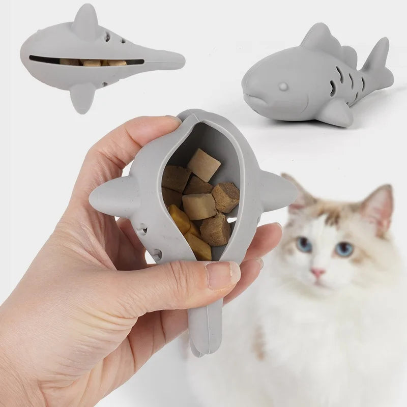 Pet's Chew Toy - Silicone Treat Dispenser Teeth Grinding & Mental Enrichment,  Bite-Proof for Small Pets, Vibrant Fish Design