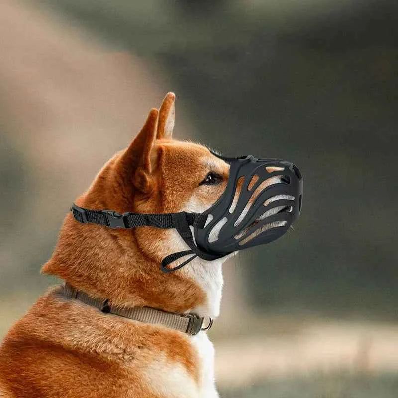 1pcs Dog Muzzle, Adjustable Dog Muzzle for Small to Medium Dogs, Breathable Mesh Mouth Guard – Comfort Fit, Secure Strap for Che