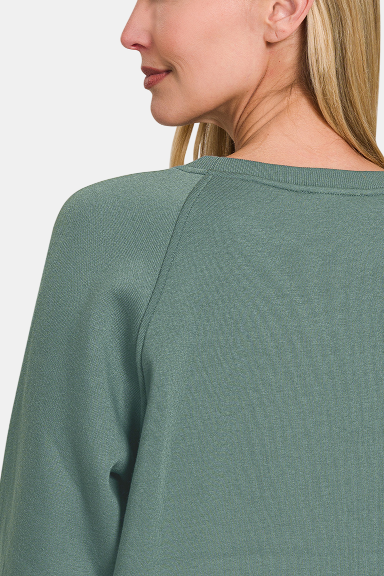 Fleece Raglan Round-Neck Sweatshirt / DUSTY BLUE