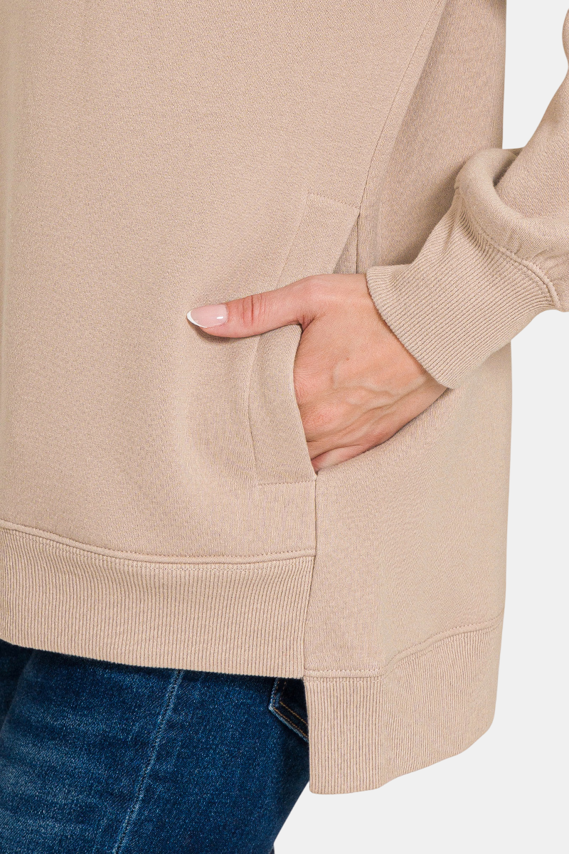 Fleece Hi-Low Boyfriend Sweatshirt with Pockets / BLACK