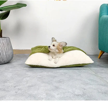 Pet Dog Kennel Cat Nest Teddy Bear Winter Thermal Mat for All Seasons Fully Washable Winter Large Dog Enclosed Pet Sleeping