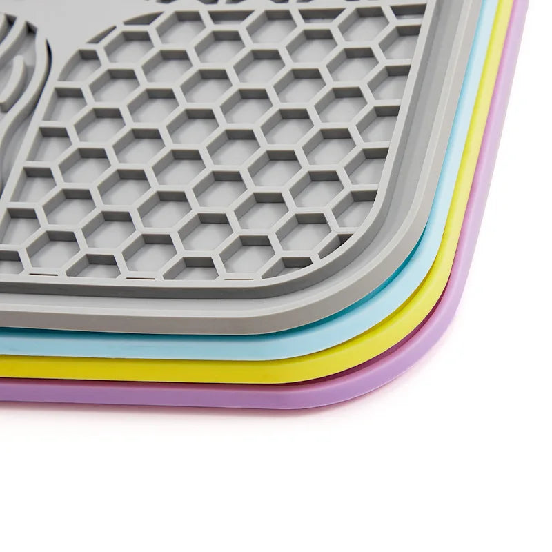 Pet Licking Tray Cats and Dogs Slow Food Licking Tray Anti-choking Food Grade Silicone Sucker Pet Suppliespet Suppl Item Type